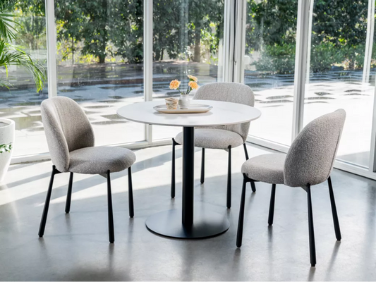 斯特拉托餐桌 白色塞维利亚款