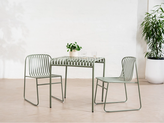 瑞士百里香绿小餐桌