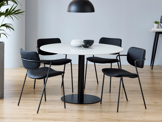 斯特拉托大尺寸餐桌 白色塞维利亚款